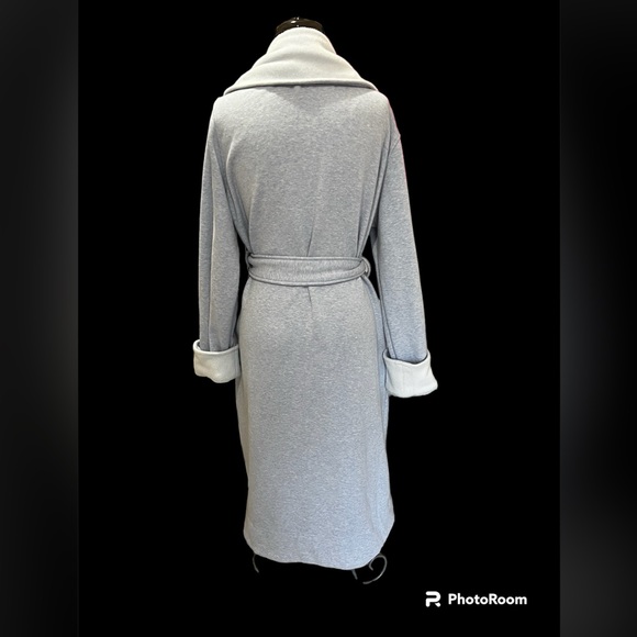 UGG; Duffield 11 Robe - Picture 4 of 7